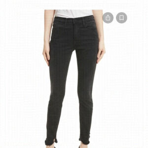 Frame Le High Rise Petal Hem Skinny Jeans